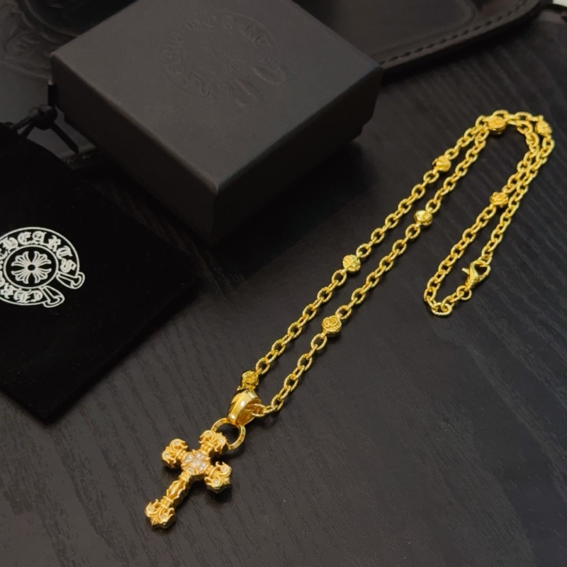 Ch*0me He**ts necklaces